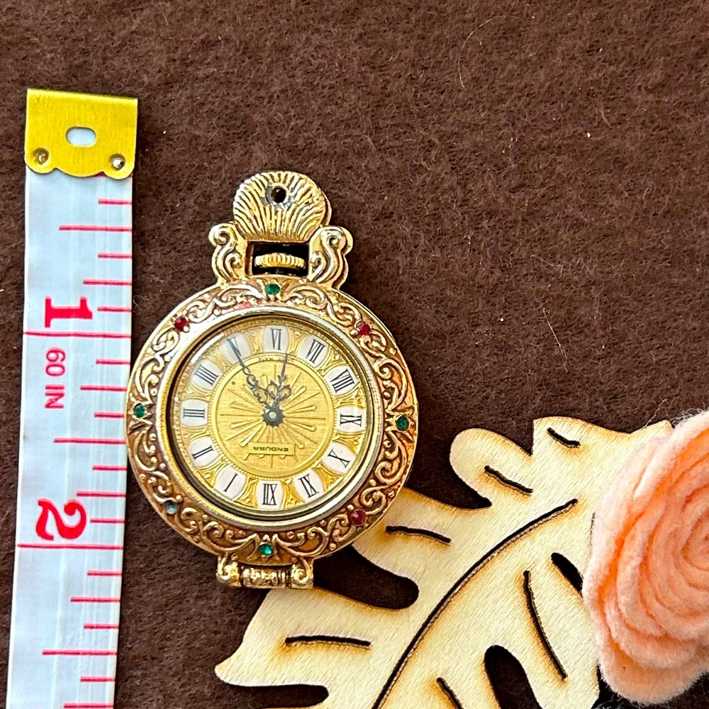 Vintage Estate Endura Jeweled Pocket Watch Pendant - Picture 5 of 9